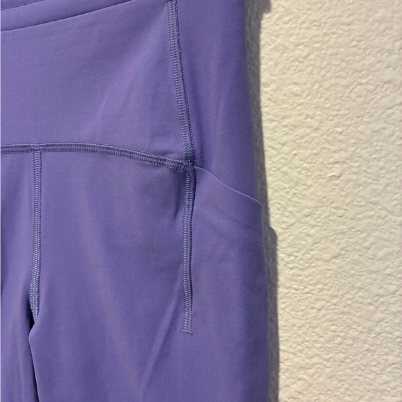 lululemon athletica Lavender Leggings - Picture 2 of 6